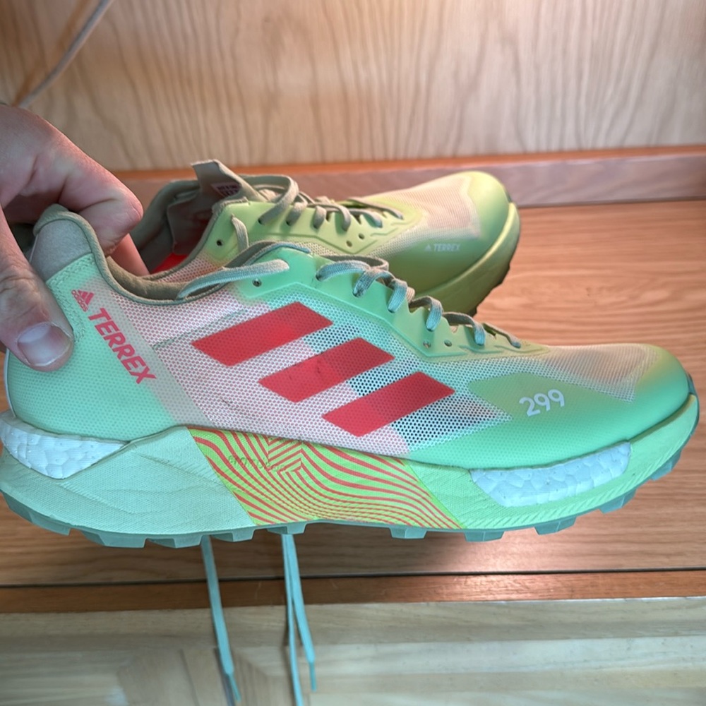 Adidas Trail Terrex Agravic 299     Size 10.5